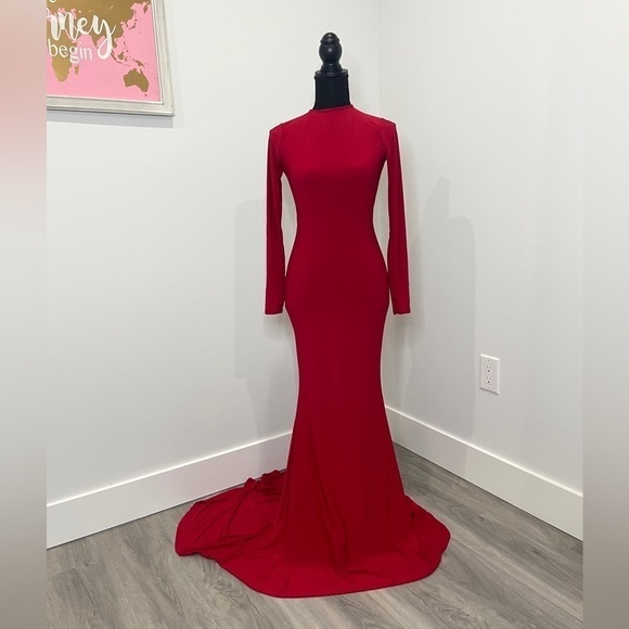 Club London Red Long Sleeve Backless Fishtail Train Maxi Dress - Picture 3 of 12